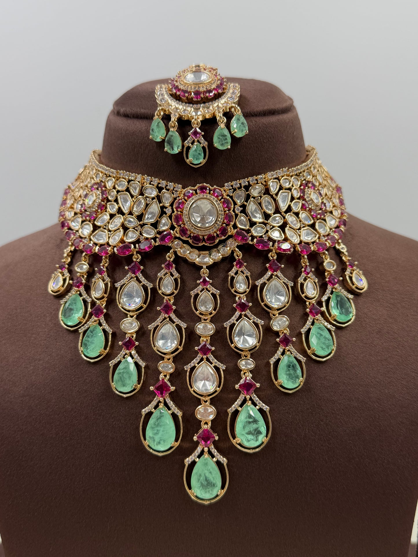 Anushka Moissanite Choker Necklace Set