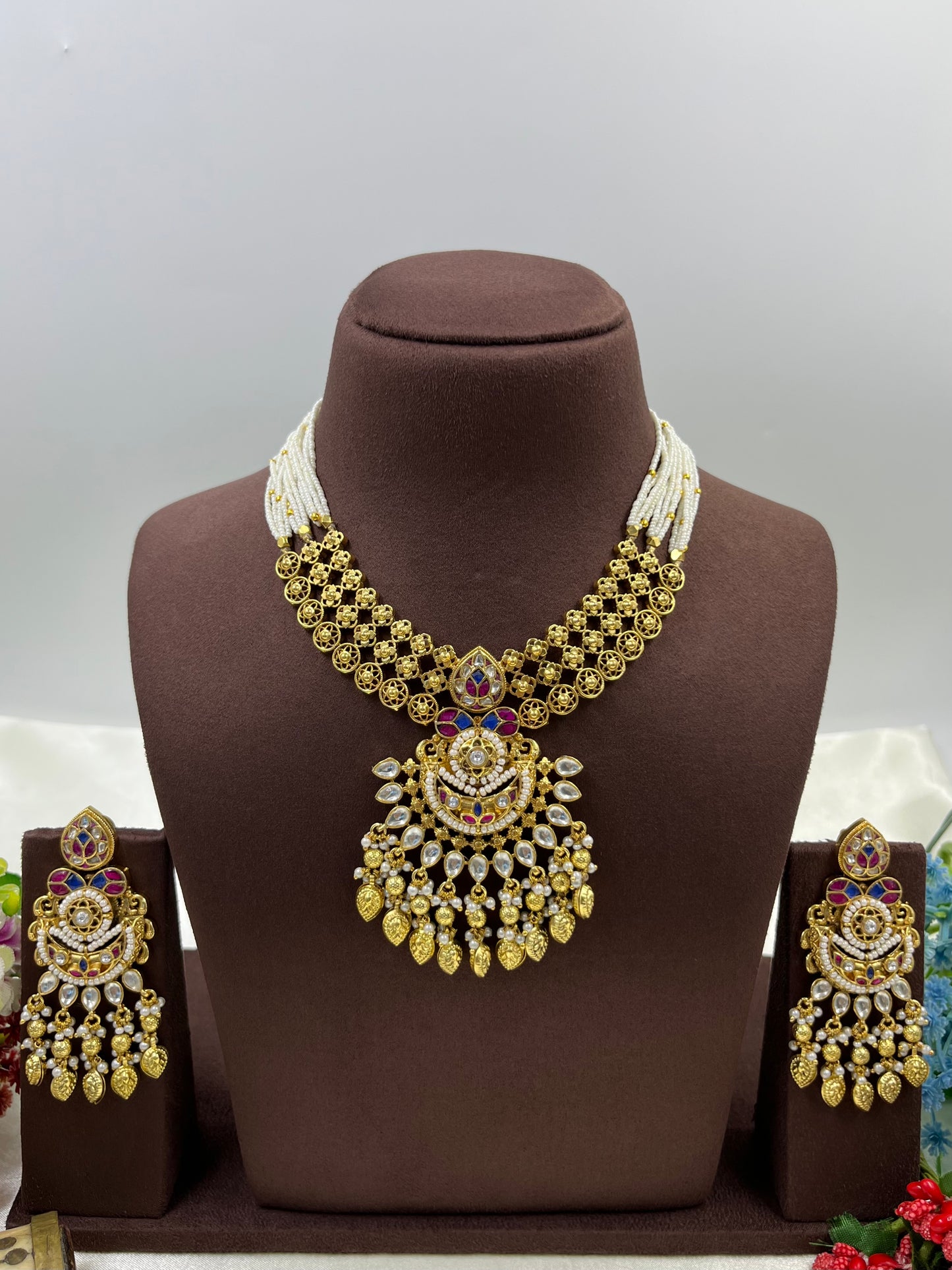 Shivani Pachi Kundan Premium Necklace