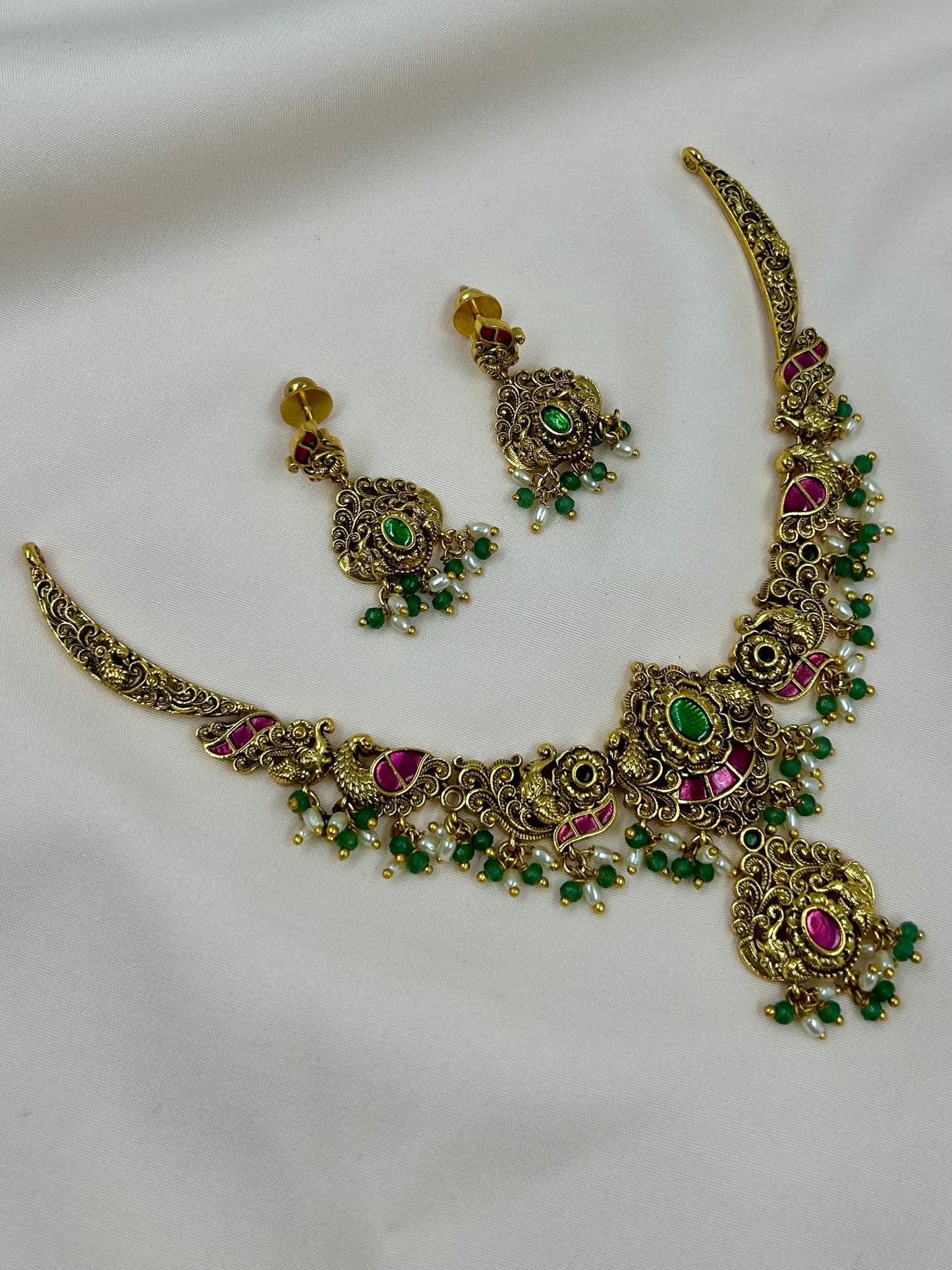 Tanvi Traditional Necklace