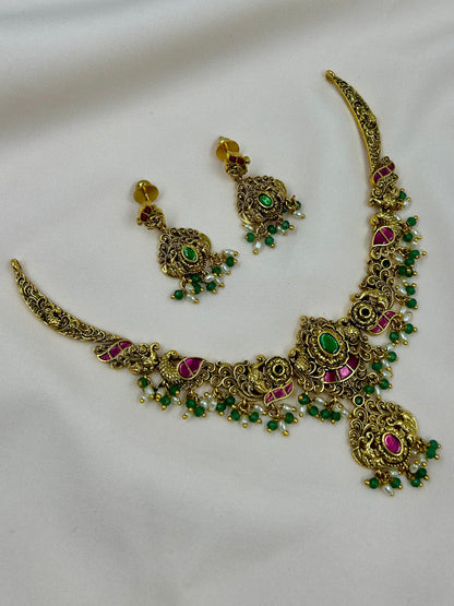 Tanvi Traditional Necklace