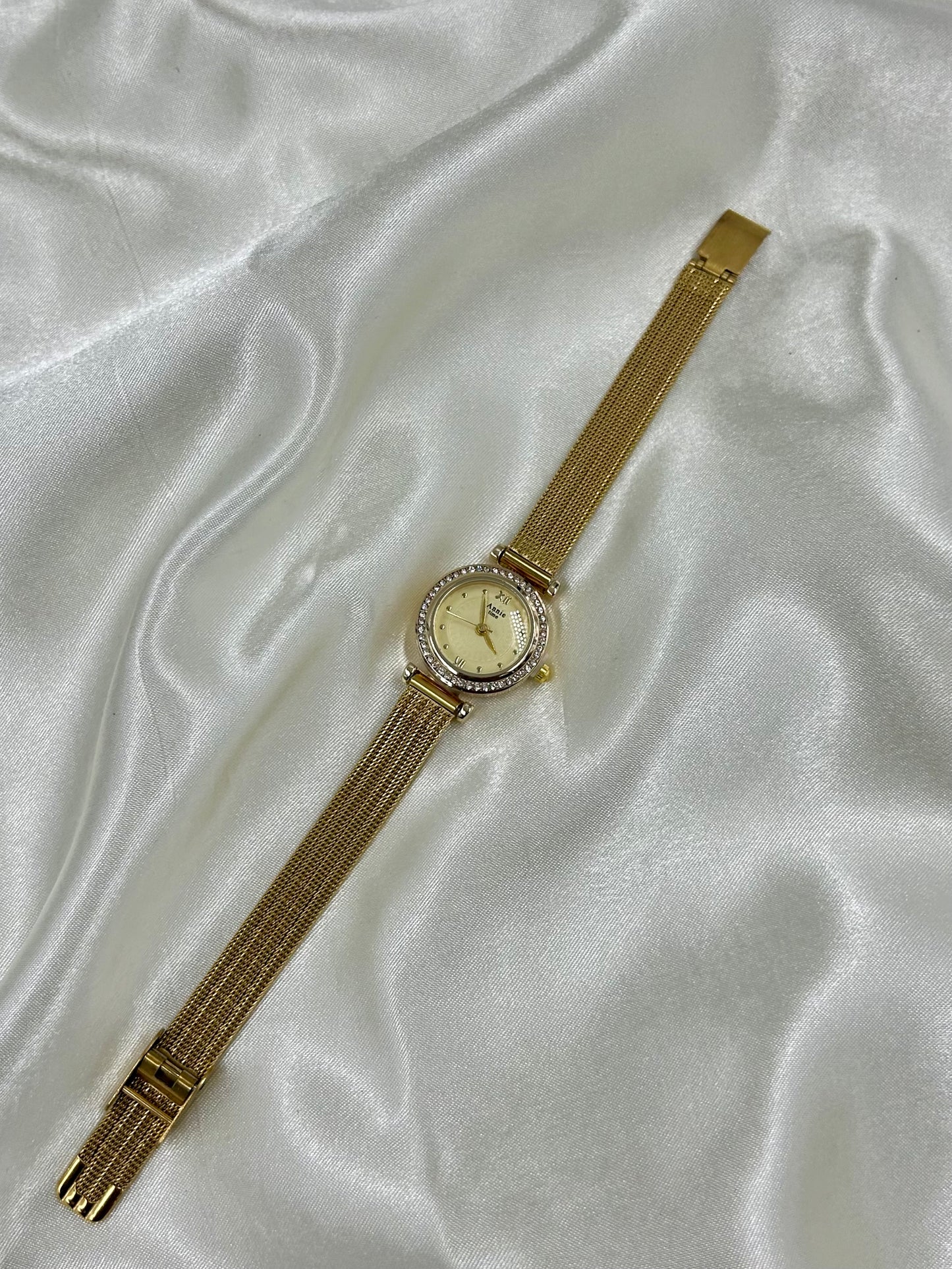 Komal Anti-Tarnish Stainless Steel Watch (Adjustable)