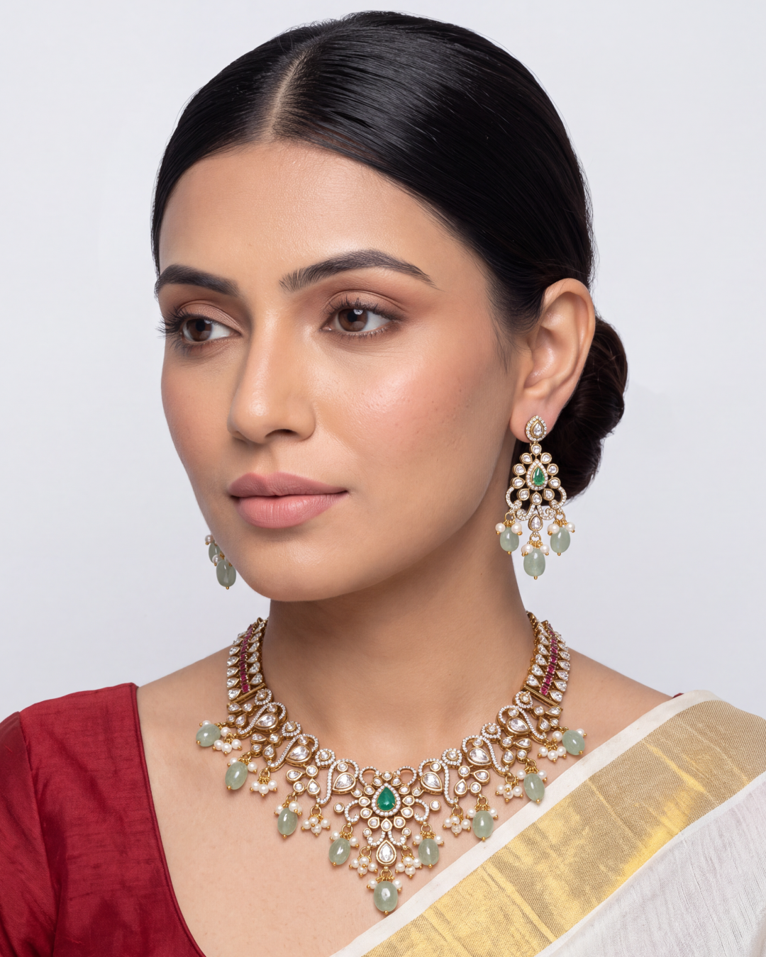Janhavi Premium Victorian Necklace