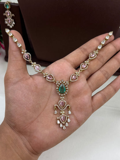 Lalita Premium Victorian Necklace Set