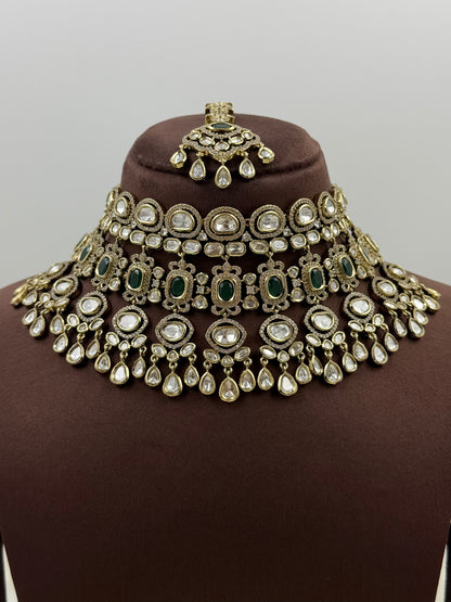 Bhavika Victorian Choker Necklace Set