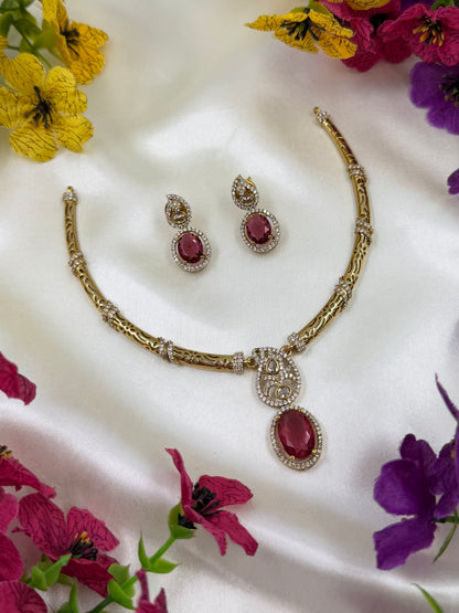 Kamya Victorian Hasli Necklace