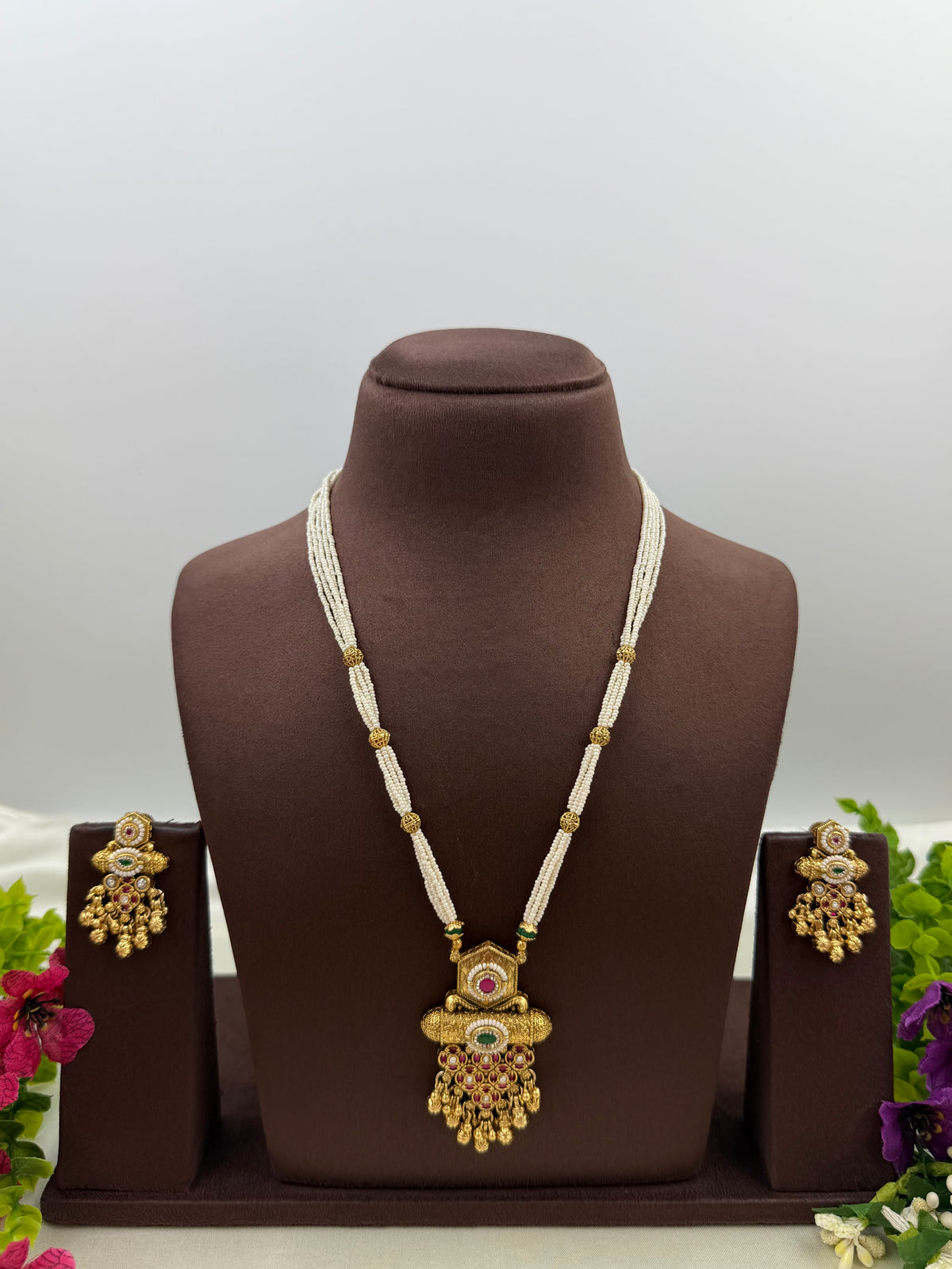 Anvika Chorski Delicate Semi Long Necklace Set