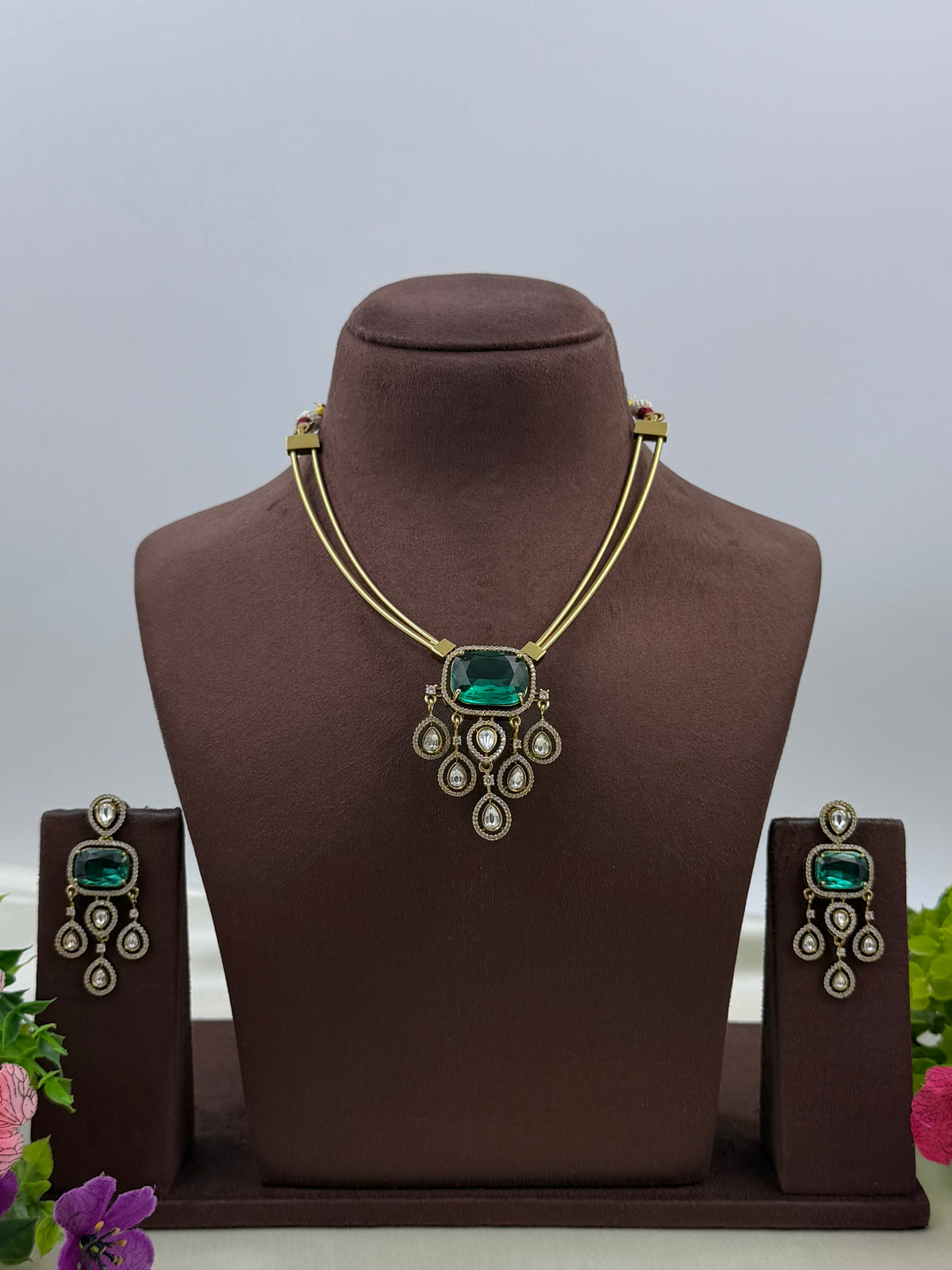 Kavya Victorian Premium Hasli