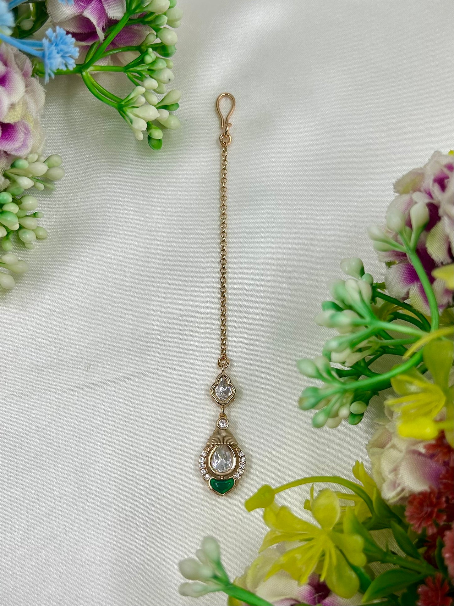 Disha Moissanite Mang Tika