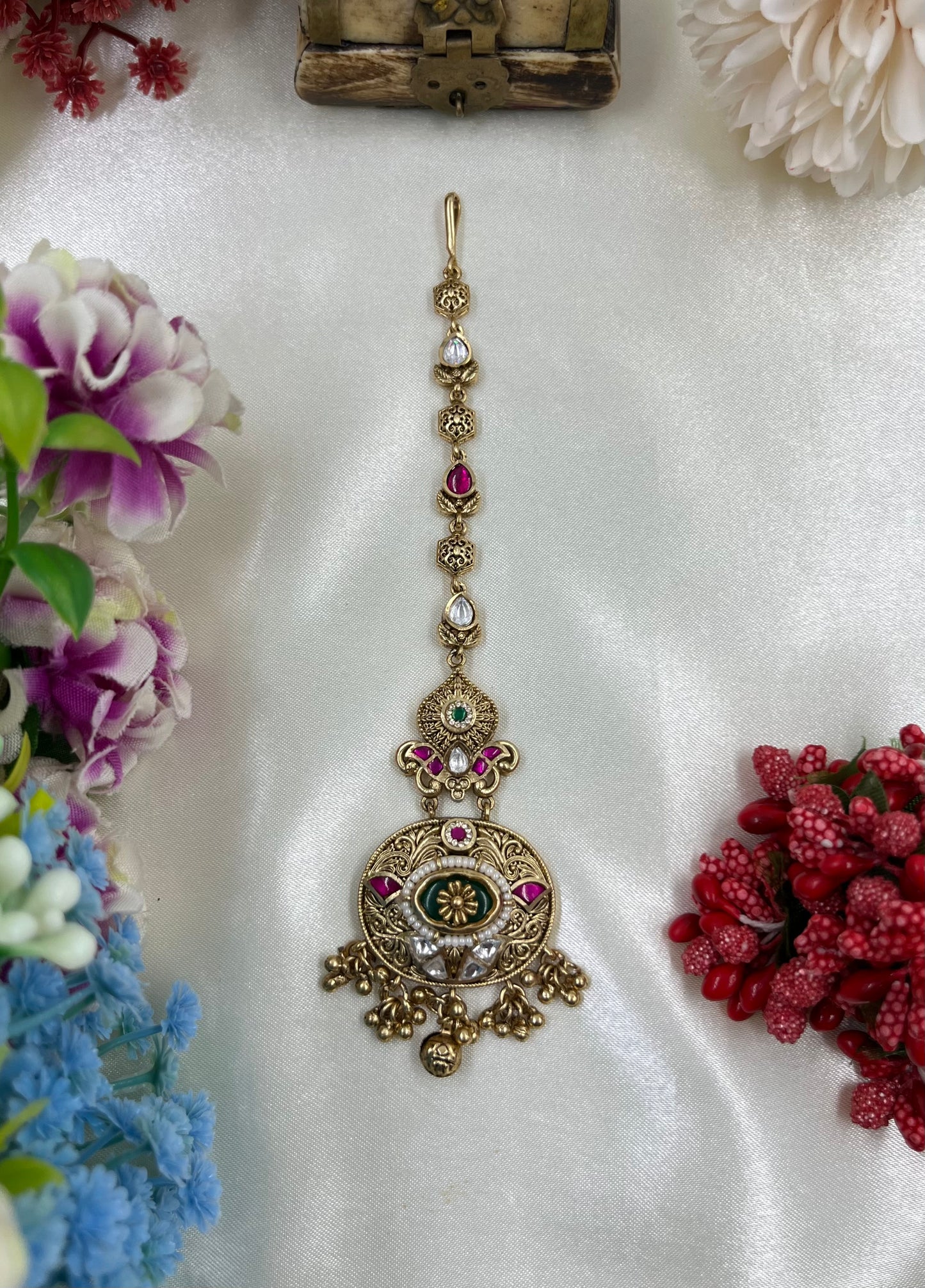 Tanvi Heritage Mang Tika