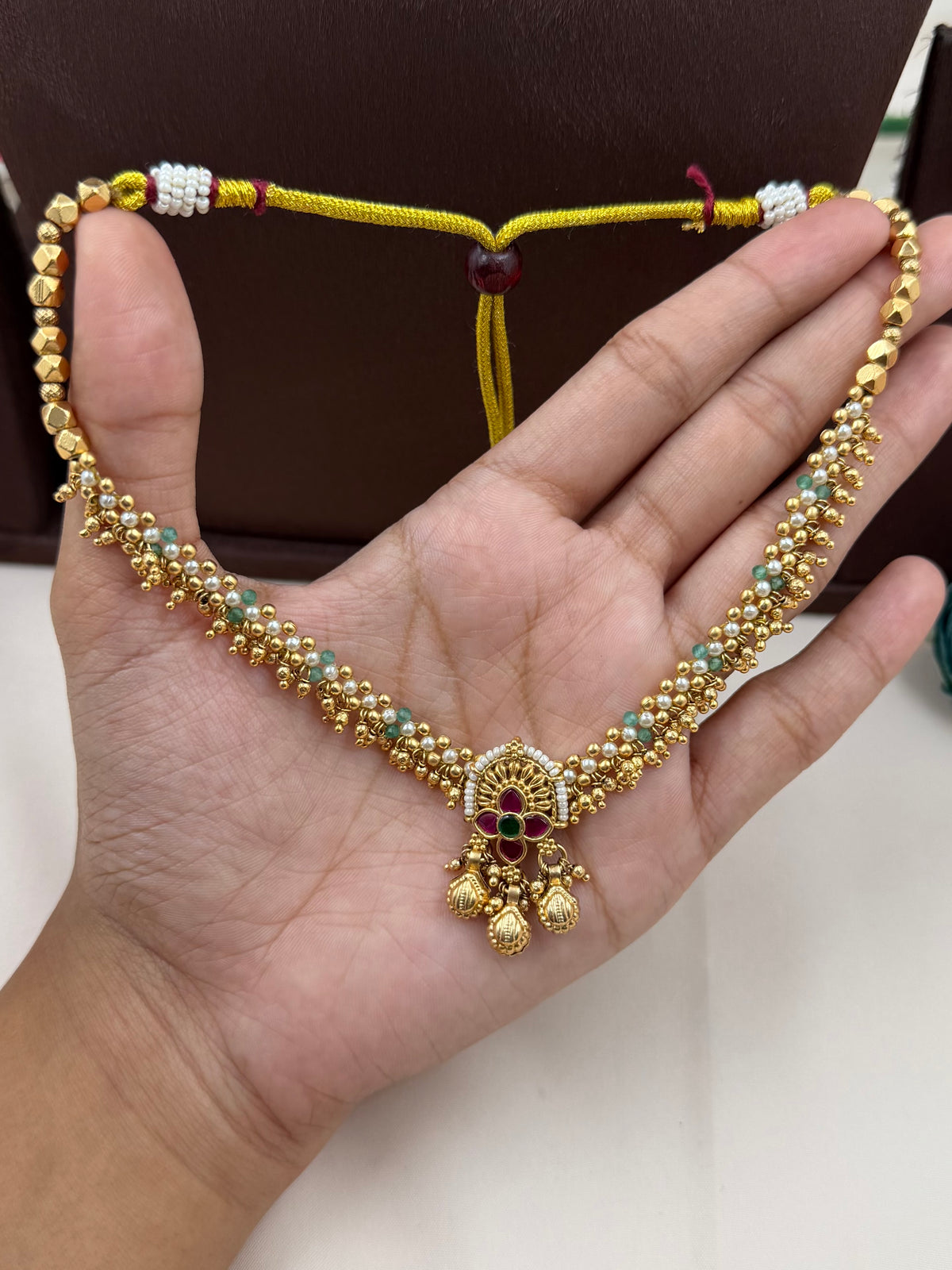 Minakshi Heritage Delicate Necklace Set