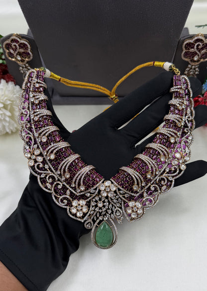 Maitri Jaipuri Kundan Necklace Set