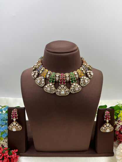 Tanvi Moissanite Antique Polish Necklace