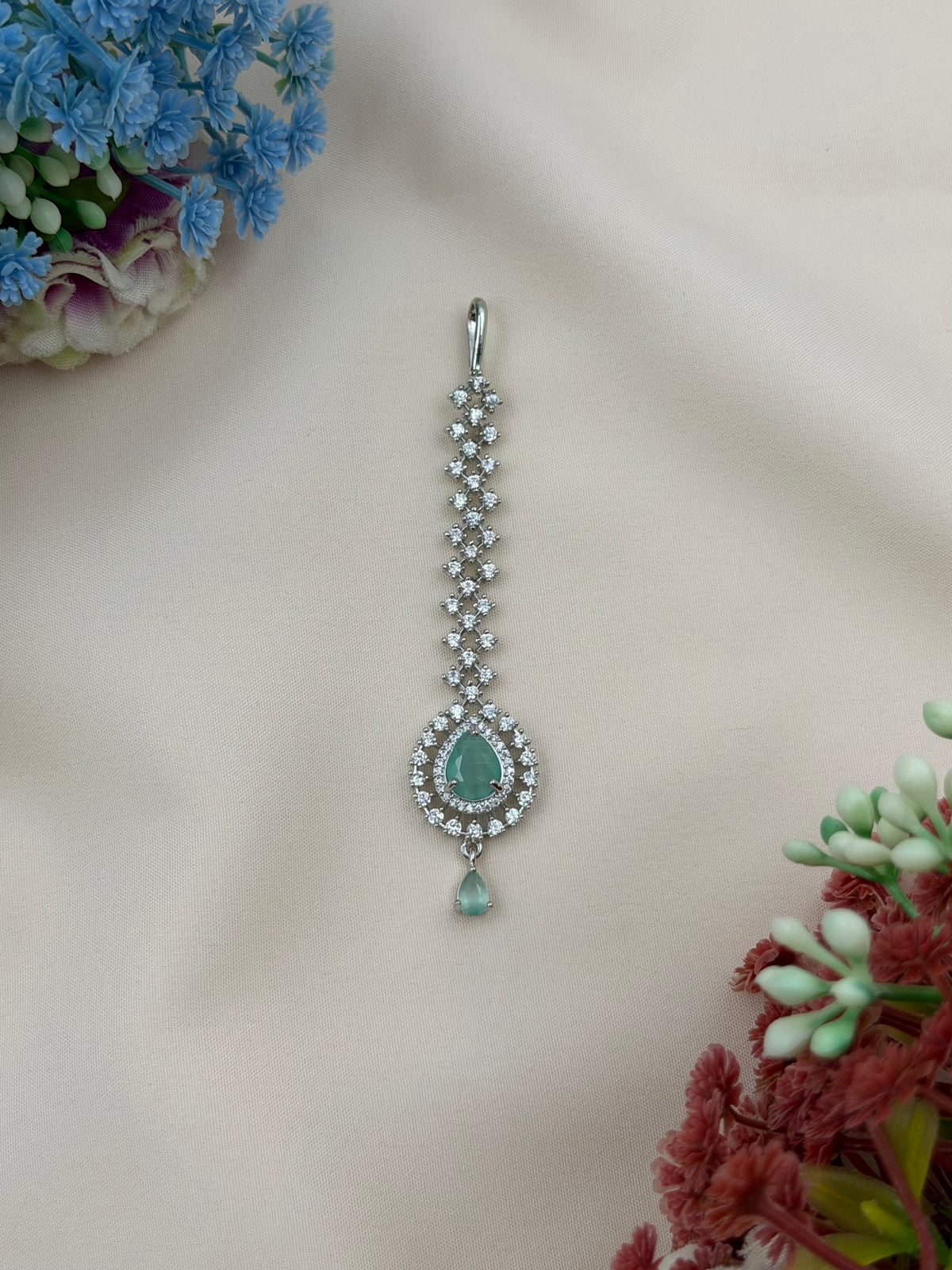 Crystal American Diamond Mang Tika