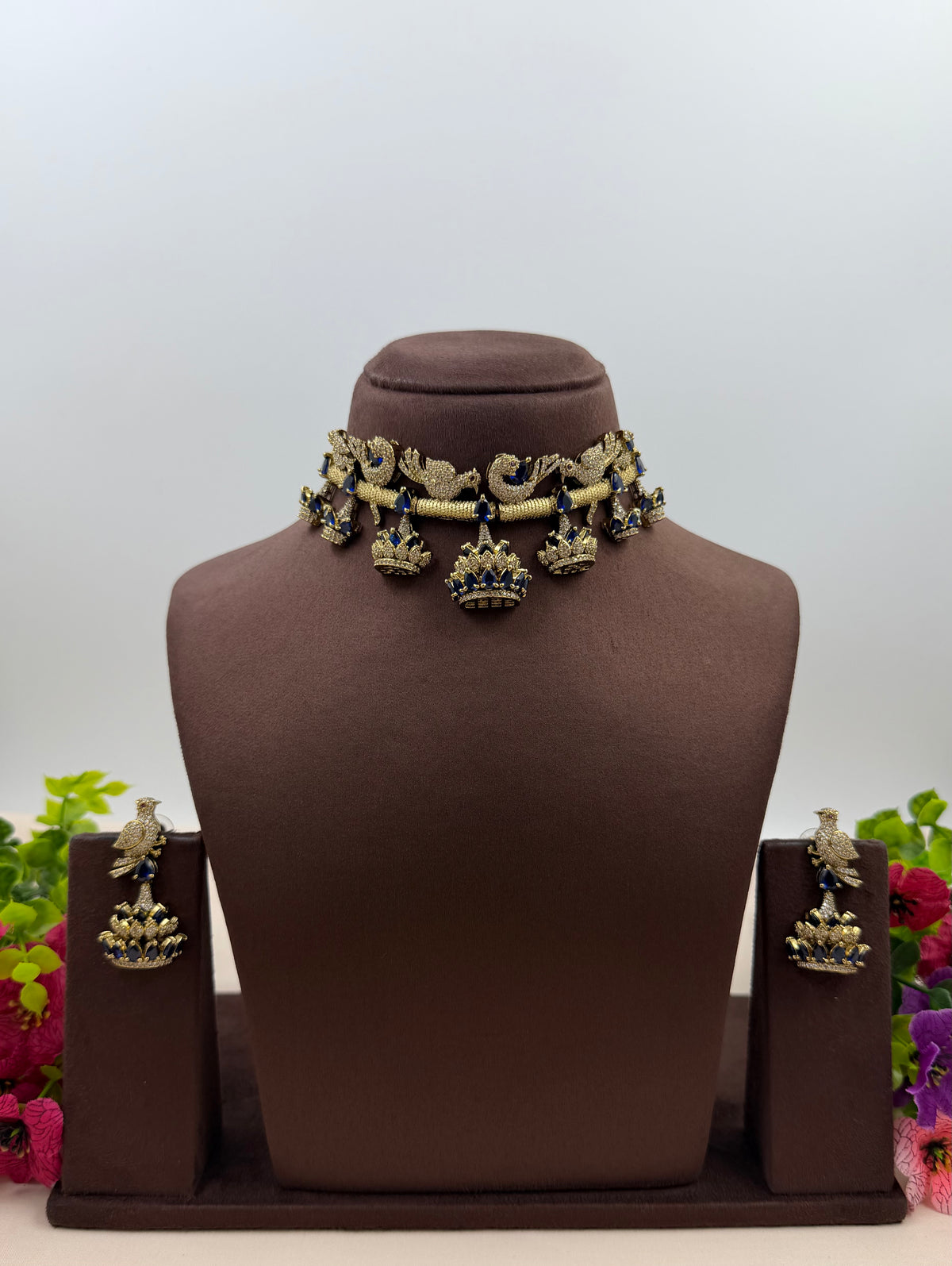 Reet Victorian Choker Necklace Set