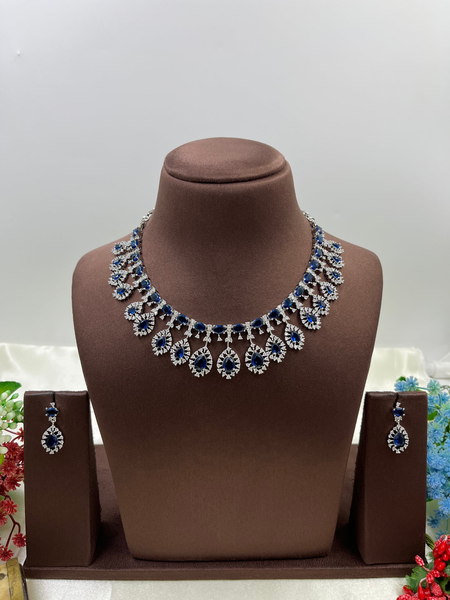 Arpita American Dimond Necklace