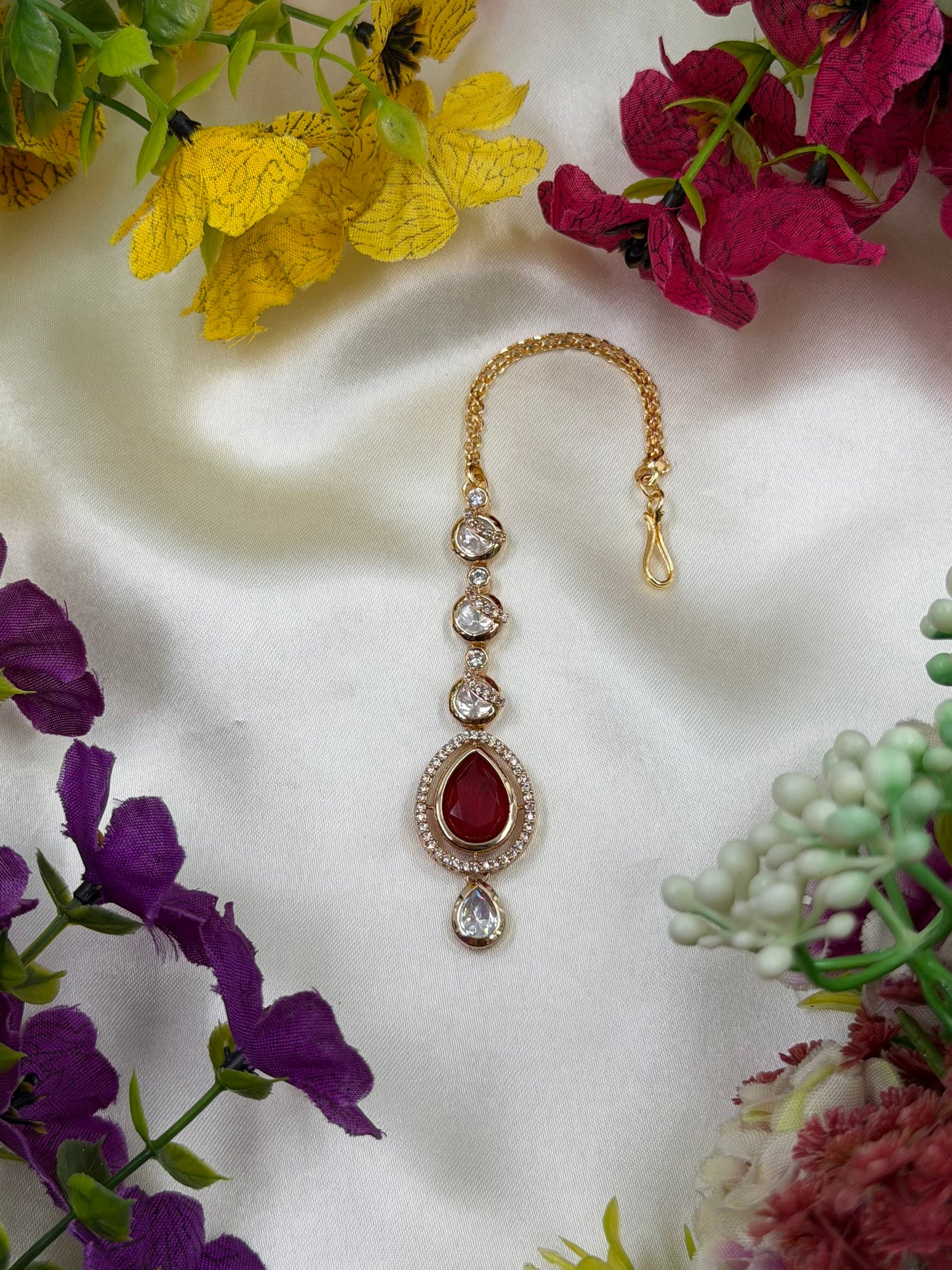 Komal Moissanite Mang Tika