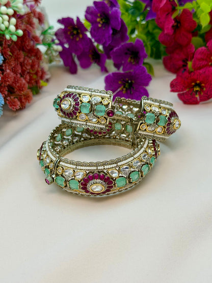 Kanika Victorian Bangles (Openable)