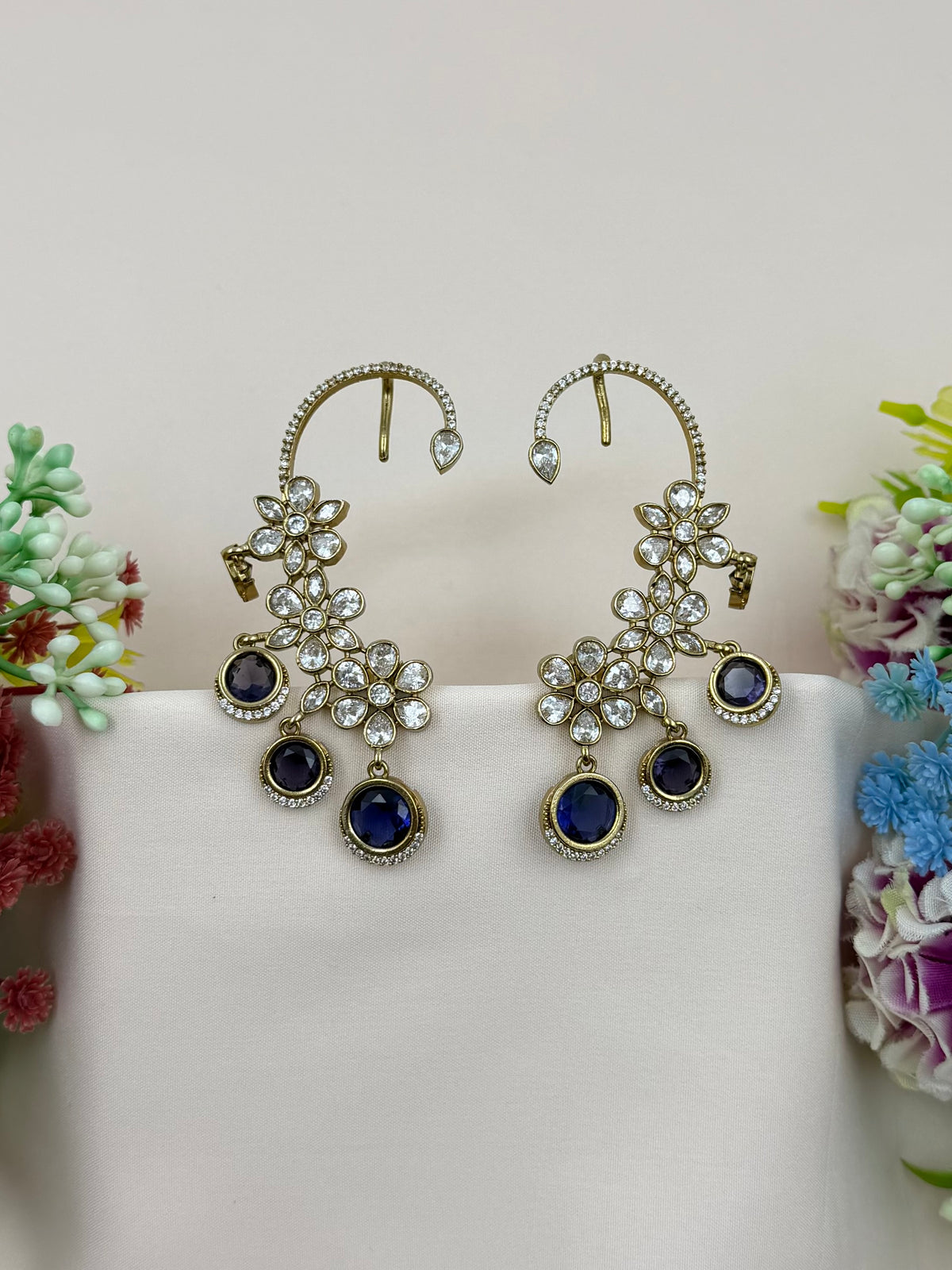 Girija Premium Victorian Earcuff