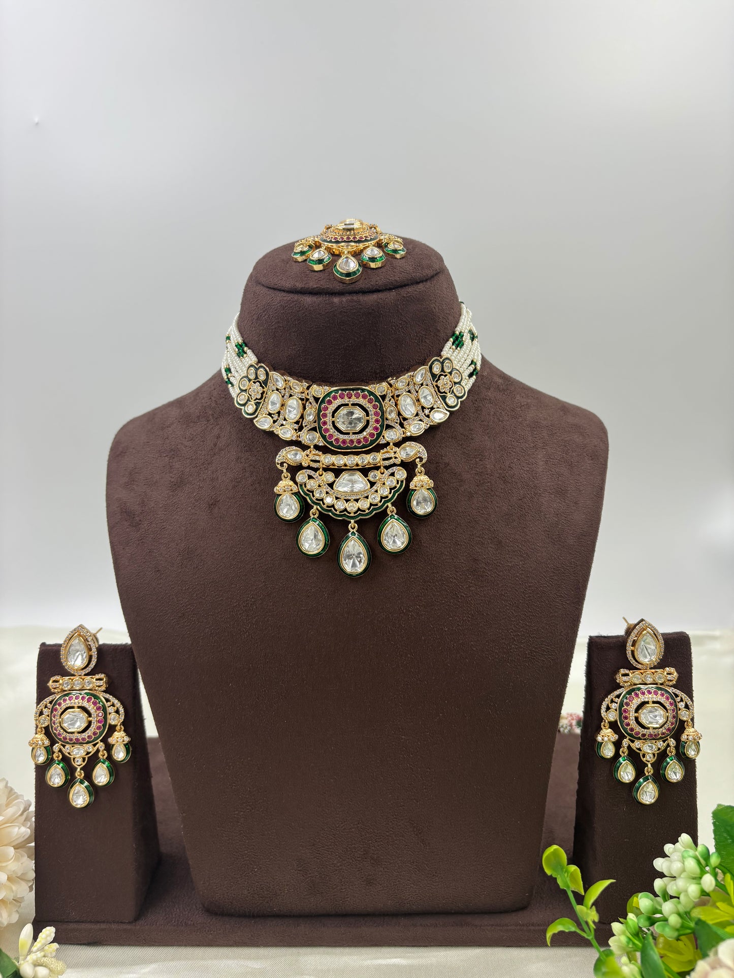 Zareen Jadau Moissanite Kundan Necklace