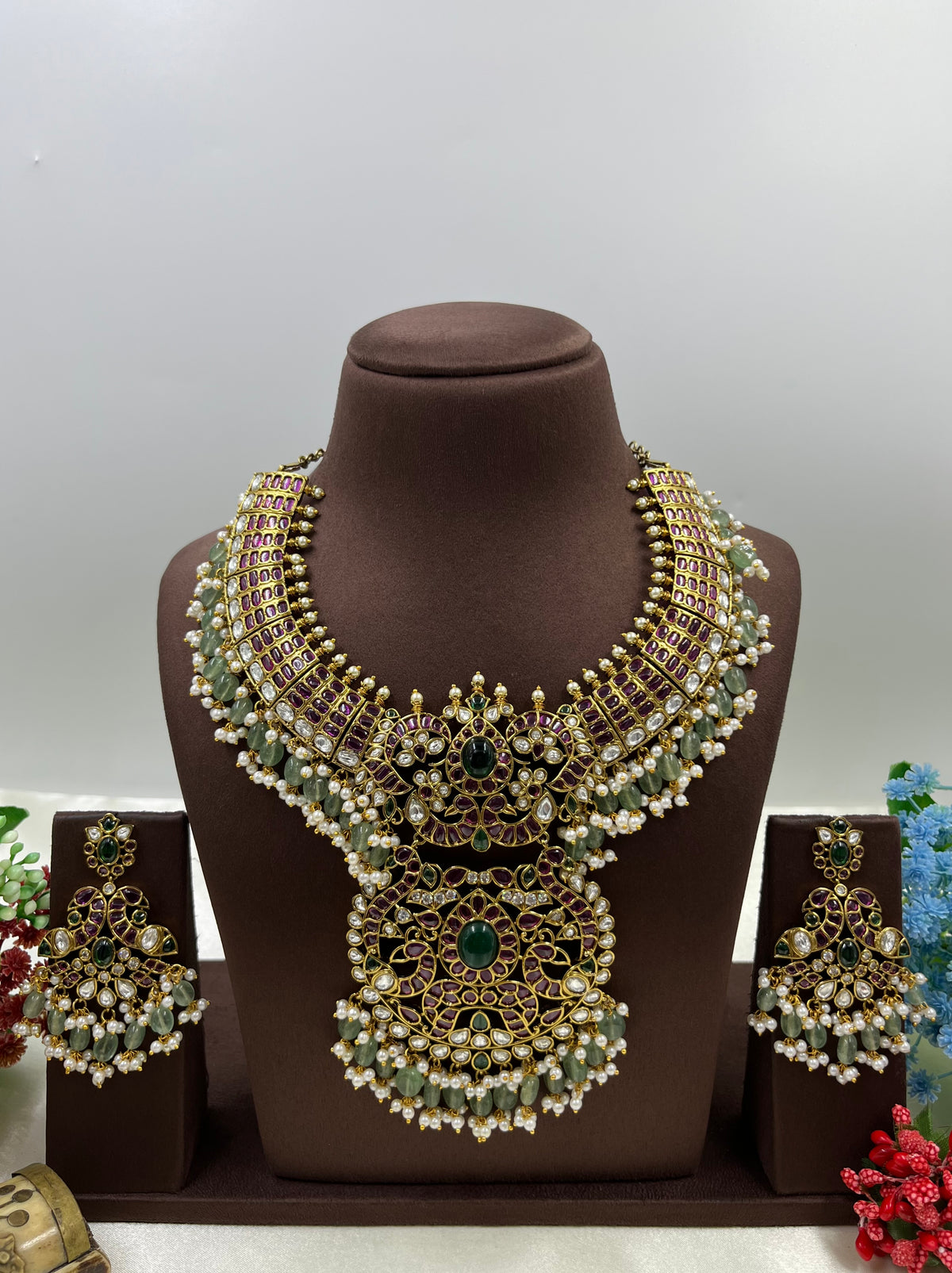 Tanishq Victorian South Indian Necklace