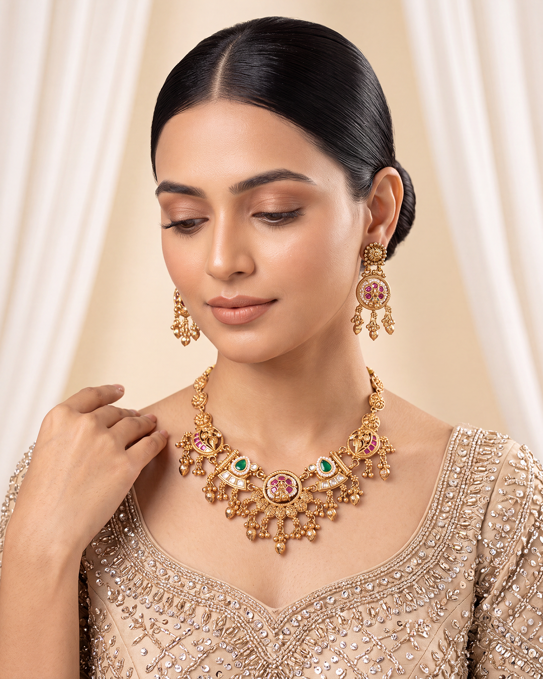 Unnati Heritage Delicate Necklace Set