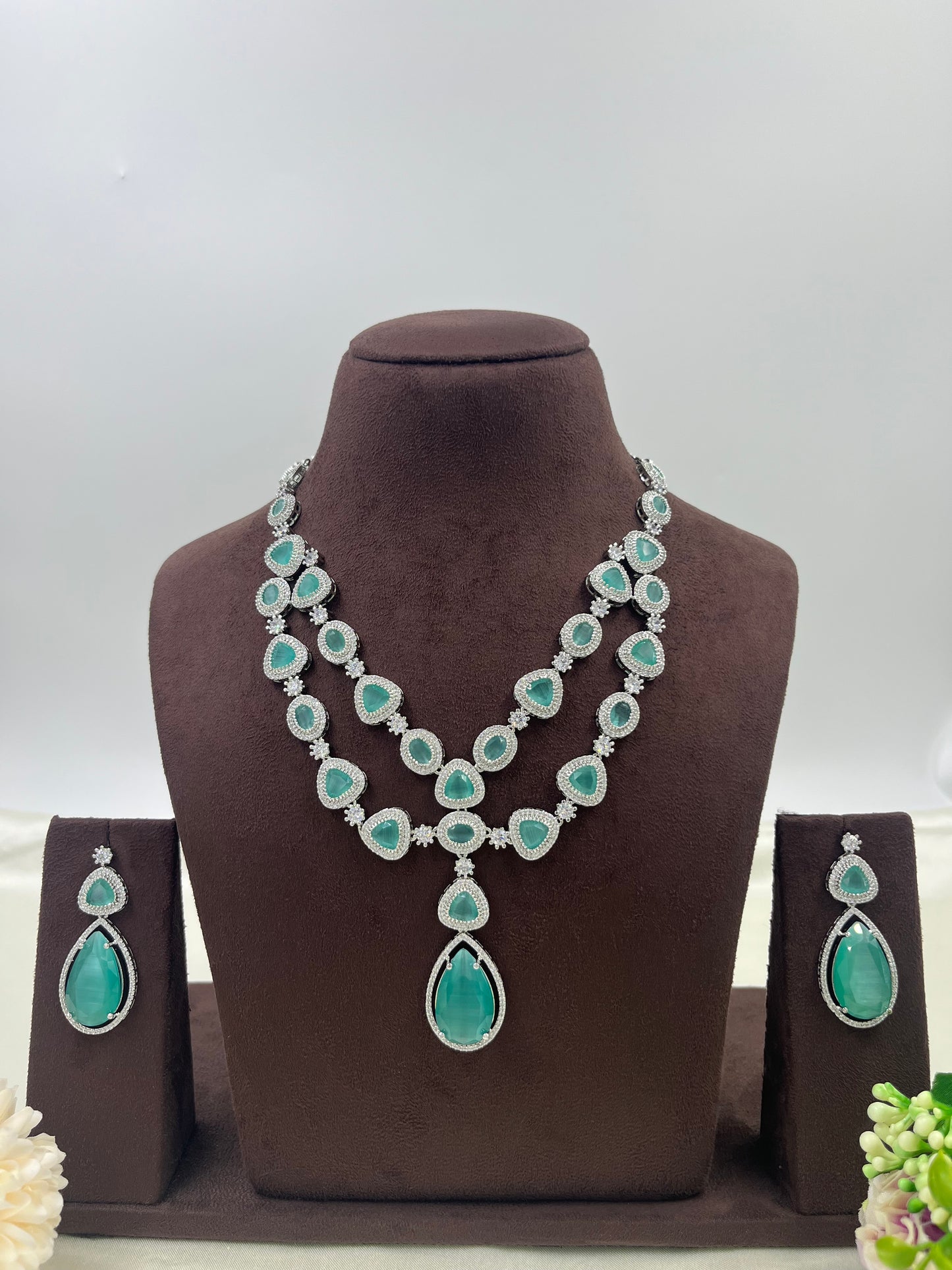 Bijou Premium Ad Necklace