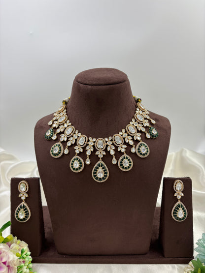 Aarohi Moissanite Kundan Necklace