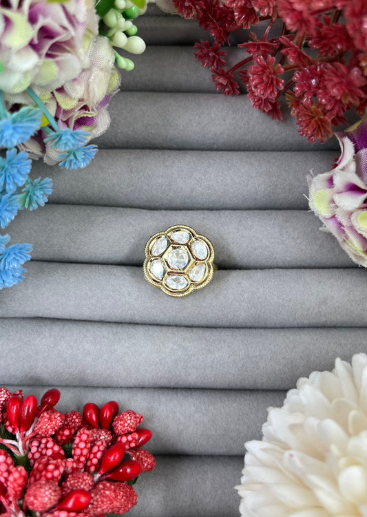 Falak Moissanite Ring