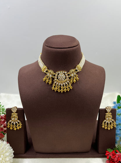 Juhi Heritage Delicate Choker Necklace