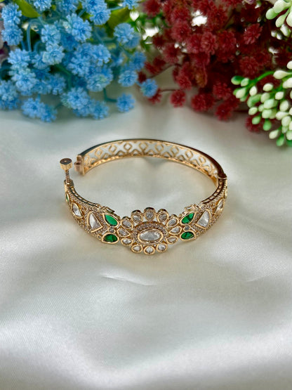 Disha Moissanite Bracelet (Openable)