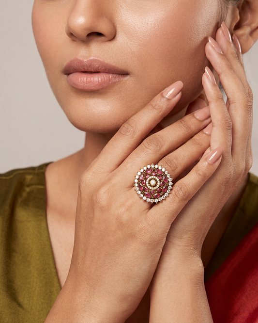 Regal Victorian Ad Ring
