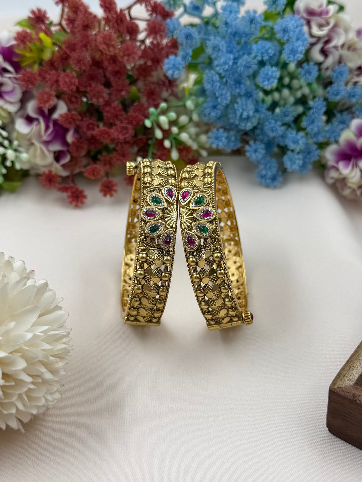 Jinal Premium Chorski Bangles (Openable)