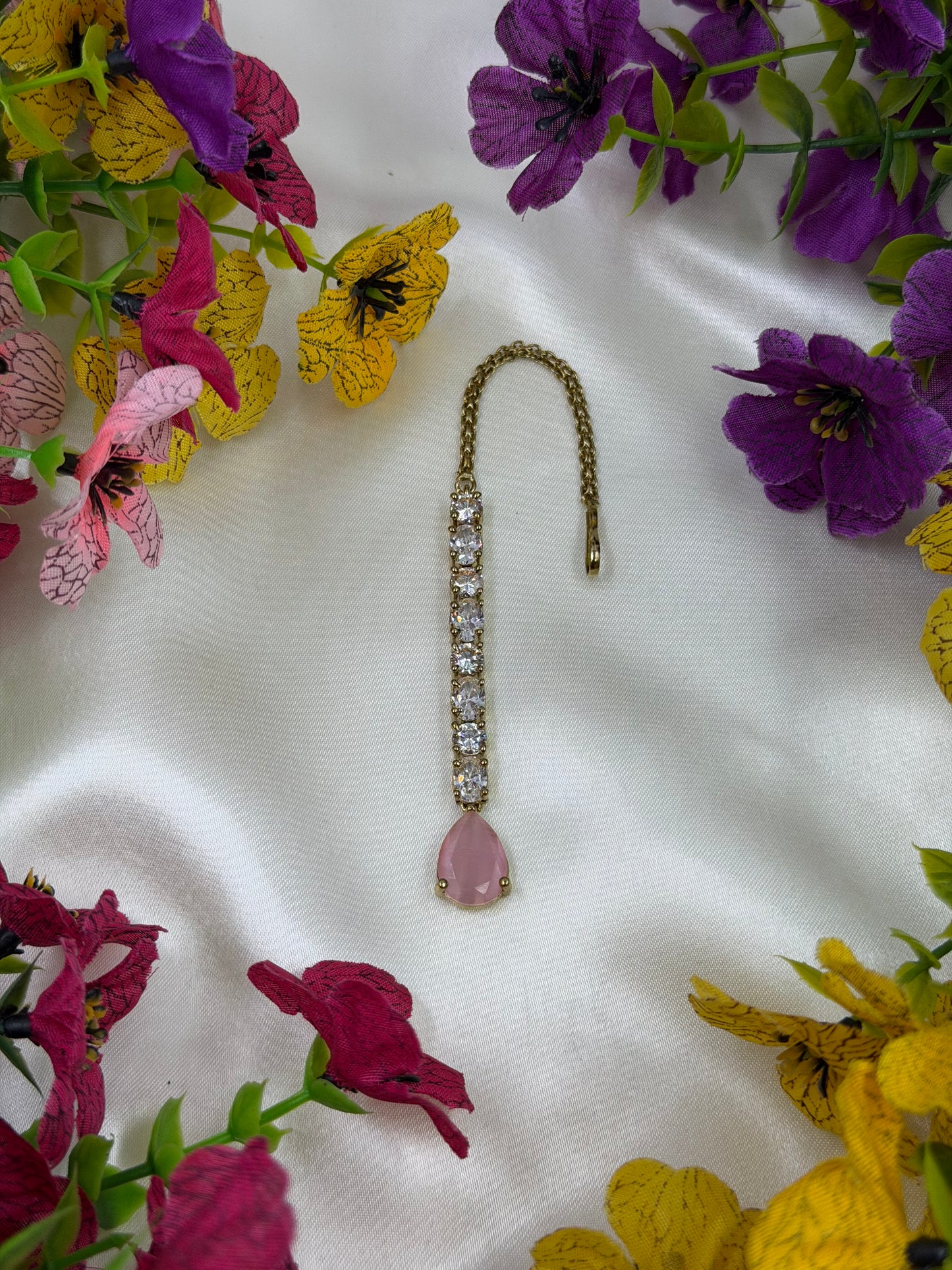 Neeta Victorian American Diamond Mang Tika