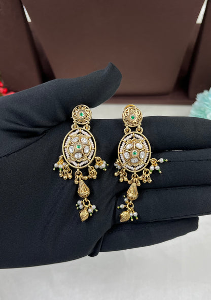Pihu Antique Choker Necklace