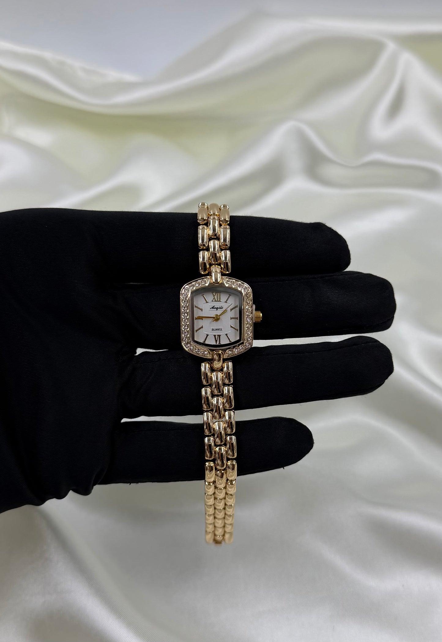 Vinita Gold Stainless Steel Watch (Adjustable)