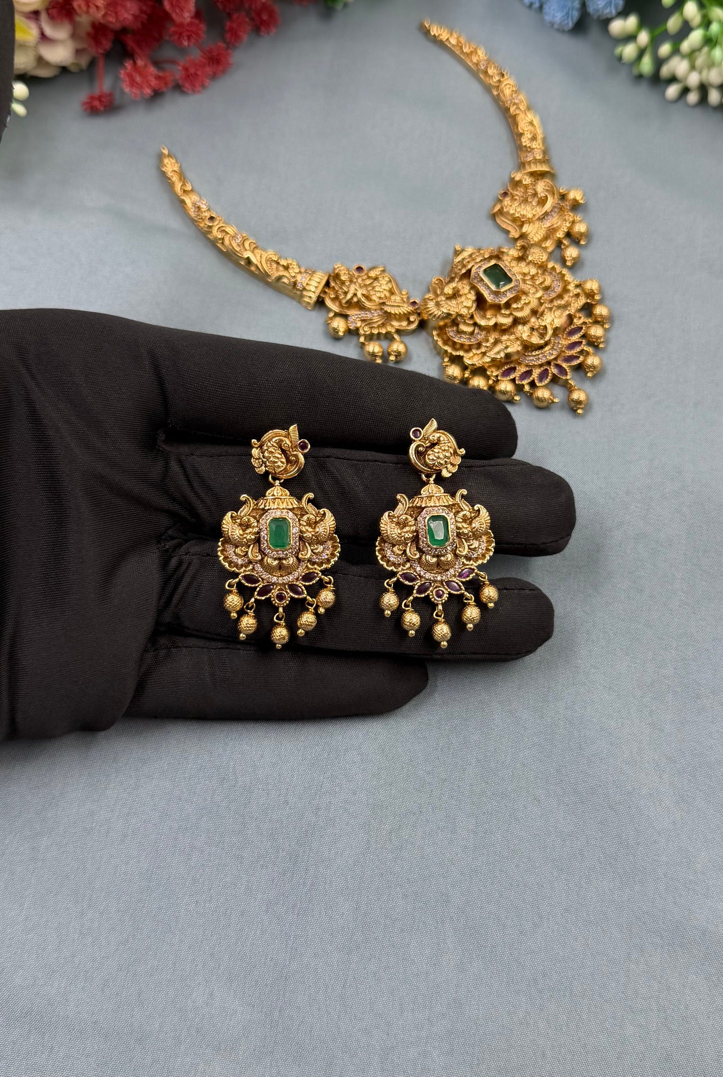 Shilpa Traditional Temple Hasli Necklace