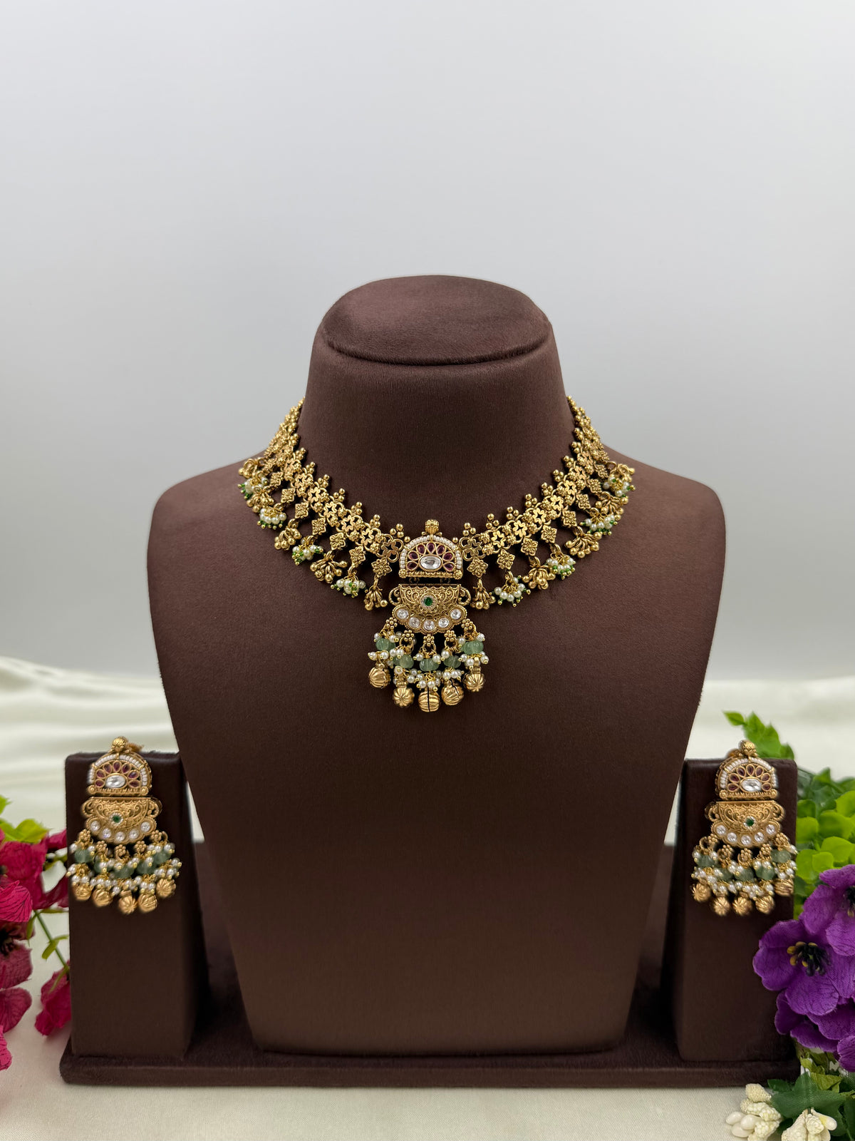 Usha Chorski Necklace Set