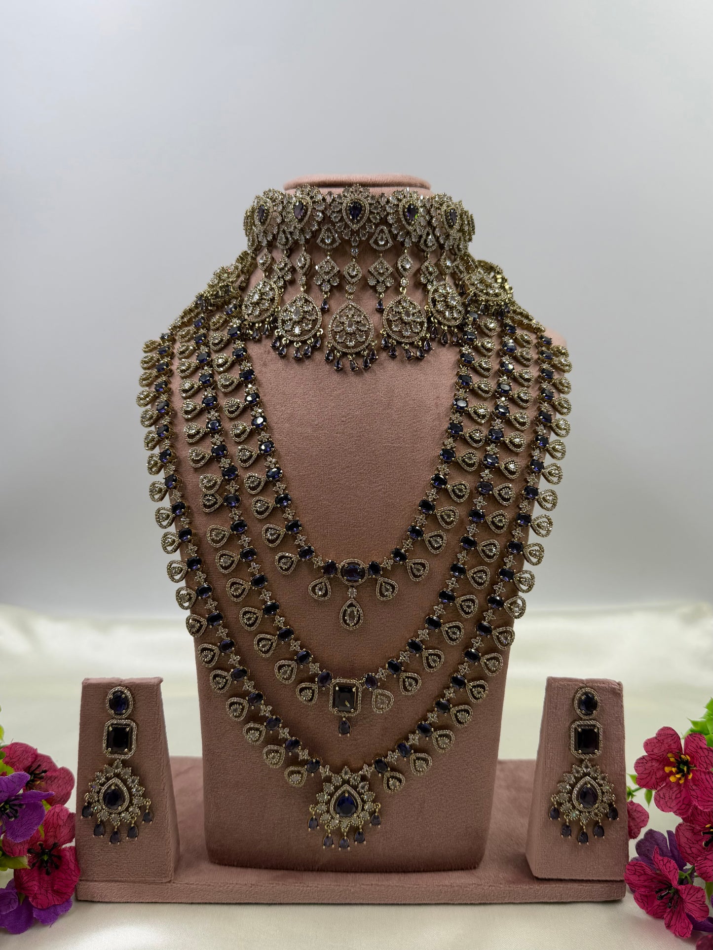 Lina Premium Victorian Three Layering Combo Set