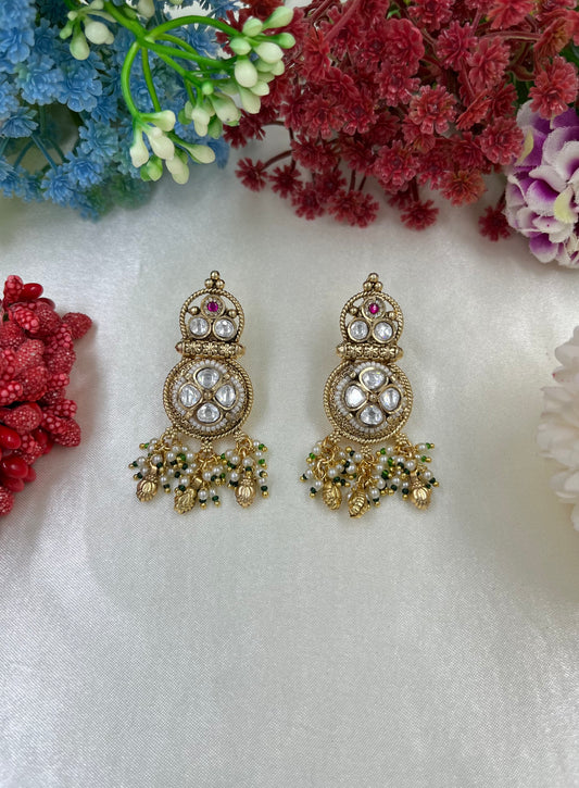 Heena Brass Earing