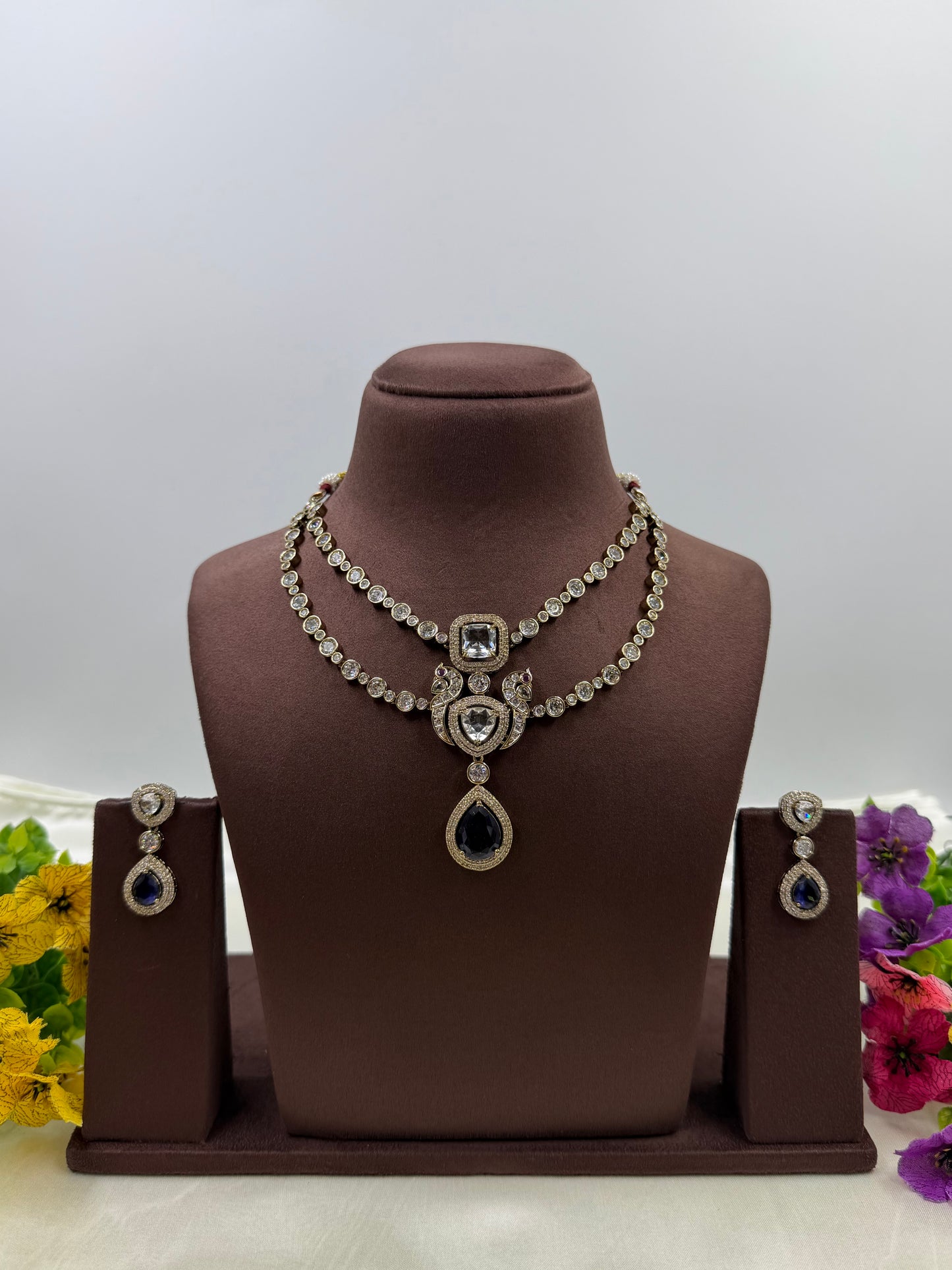 Bela Victorian Delicate Necklace