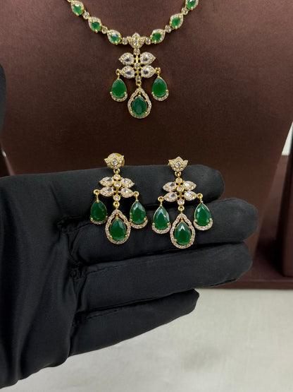 Divya Victorian Delicate Necklace
