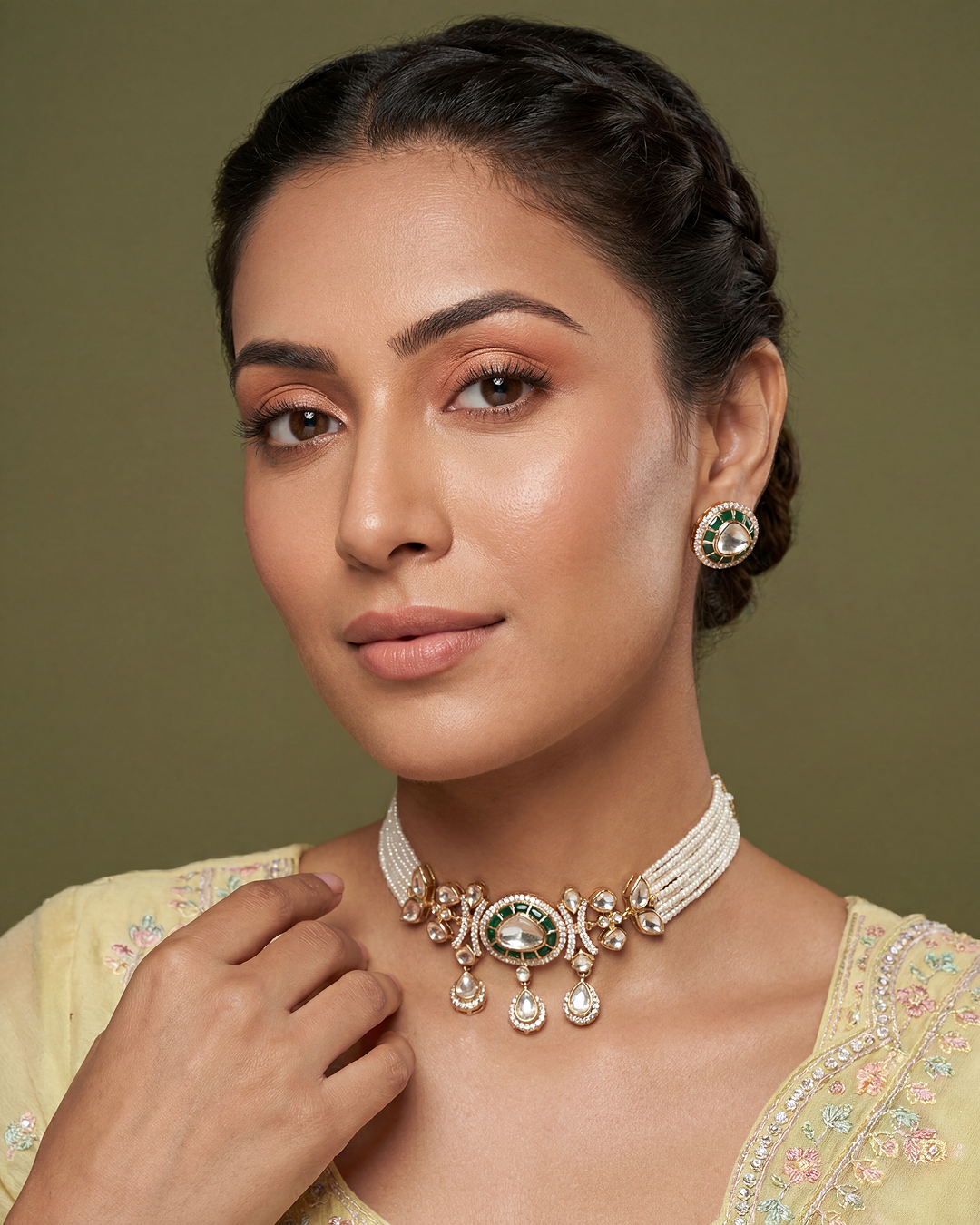 Pooja Moissanite Choker Necklace Set