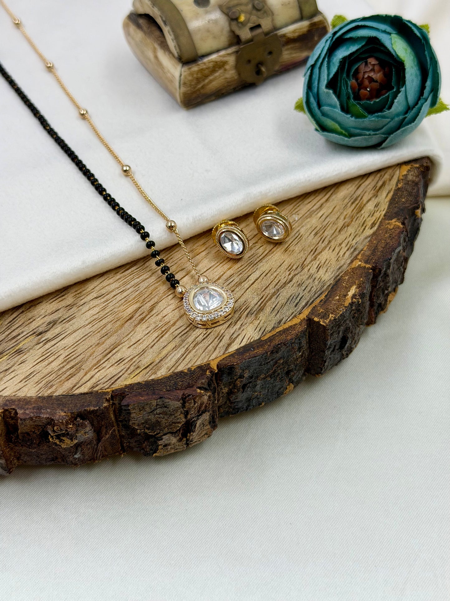 Oorja Moissanite Mangalsutra