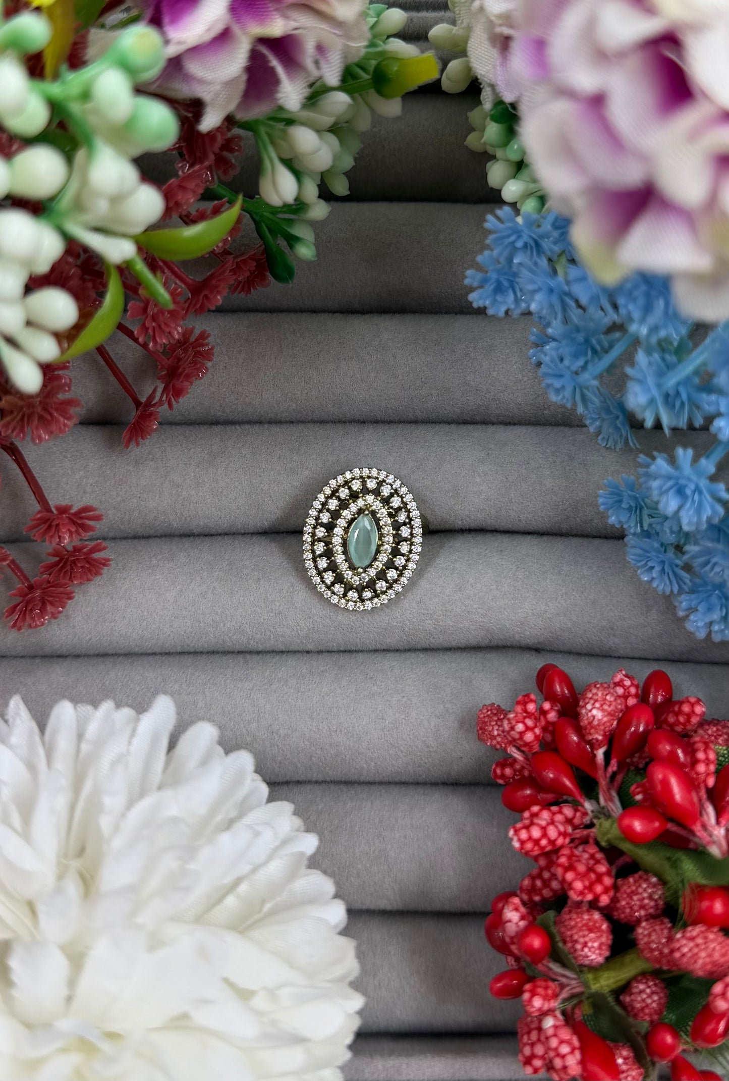 Yajna Victorian American Diamond Ring (Adjustable)