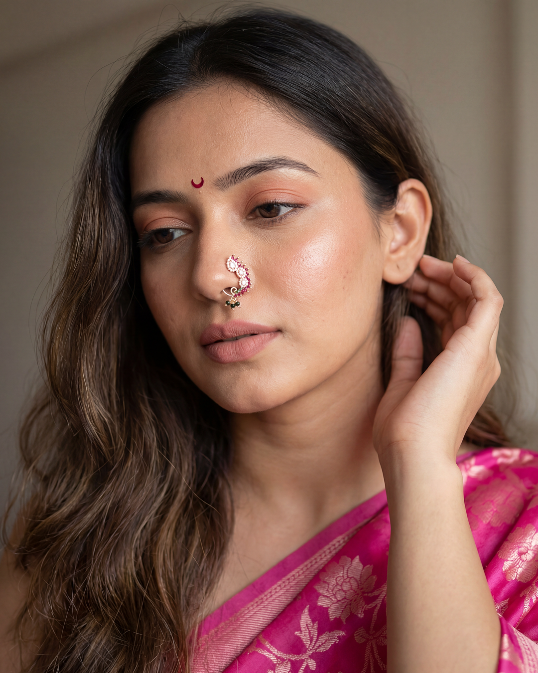 Roshni Moissanite Nose Ring