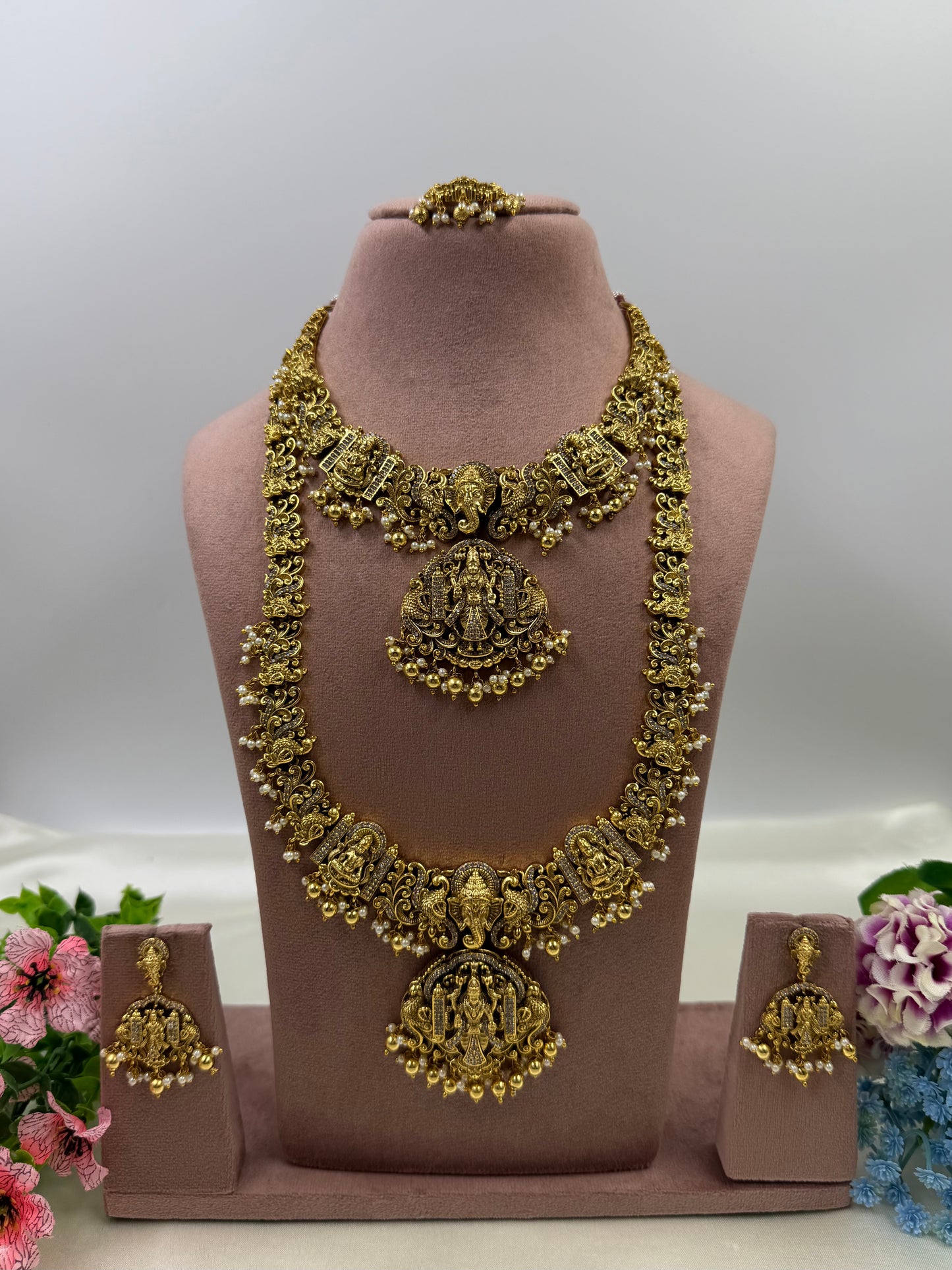 Kaavya Premium South Temple Combo Set