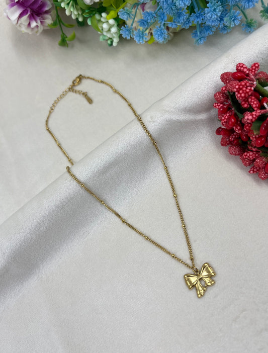 Bow Gold Necklace
