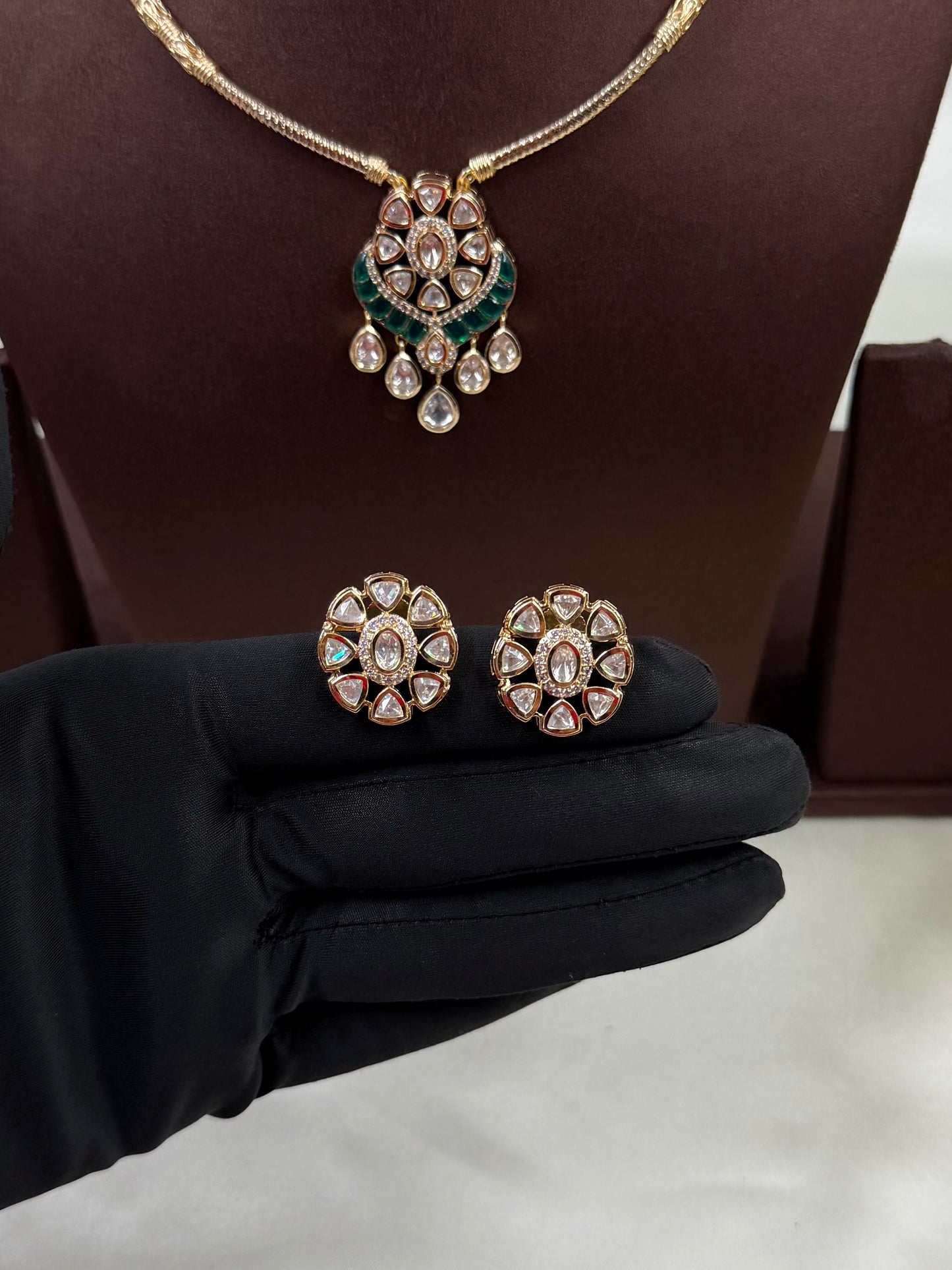 Deeply Moissanite Delicate Hasli Necklace