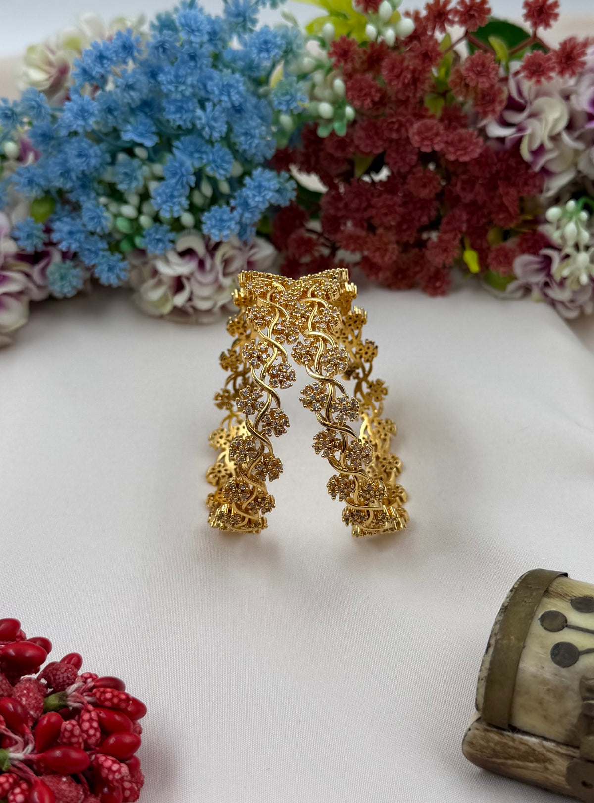 Nikita Premium Golden Bangles