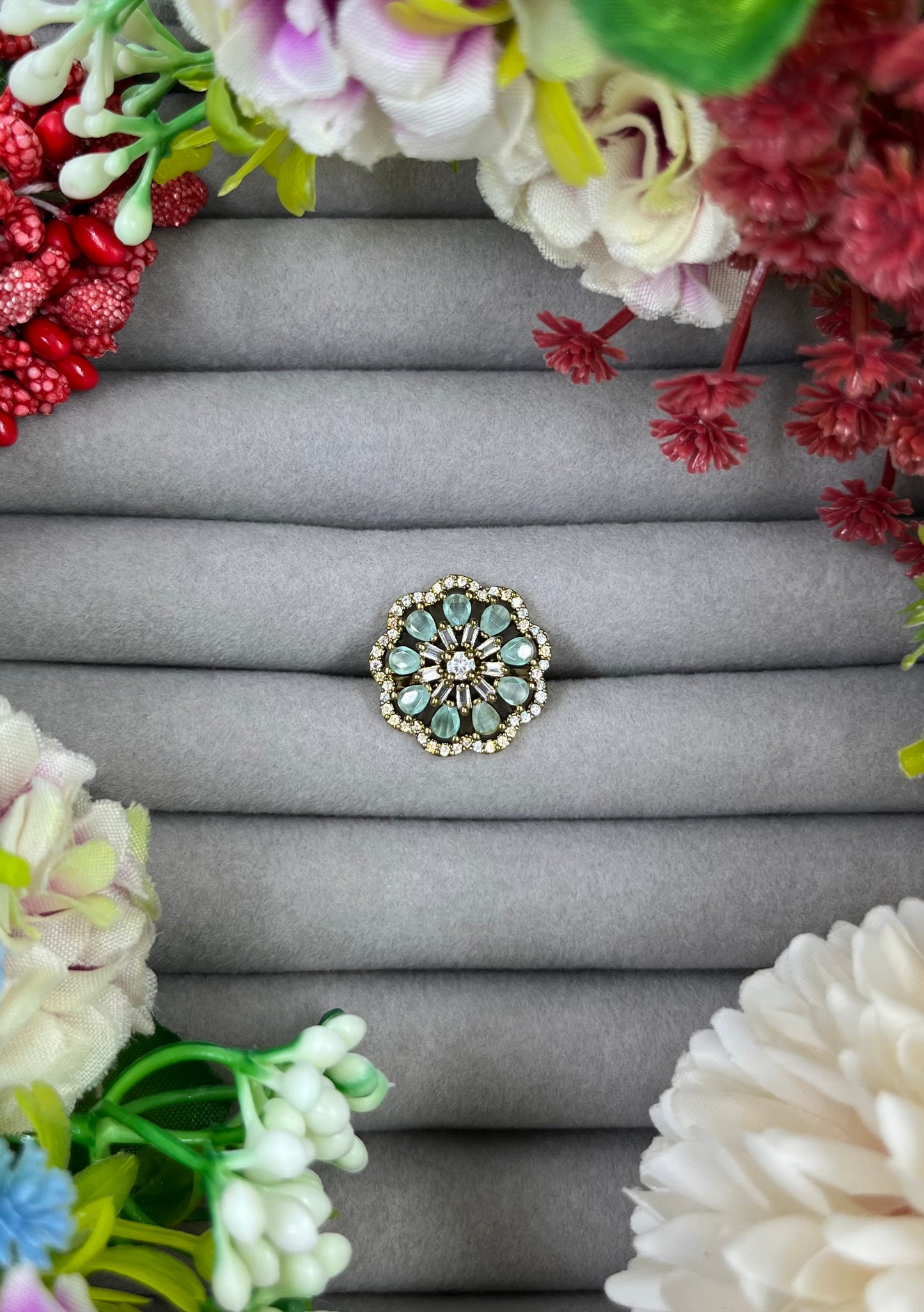 Dipa Victorian Ad Ring